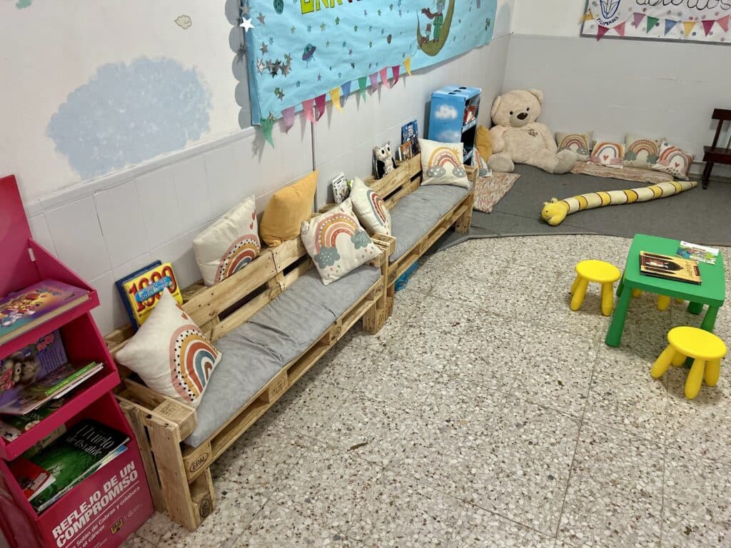 colegio filipenses baeza aulas