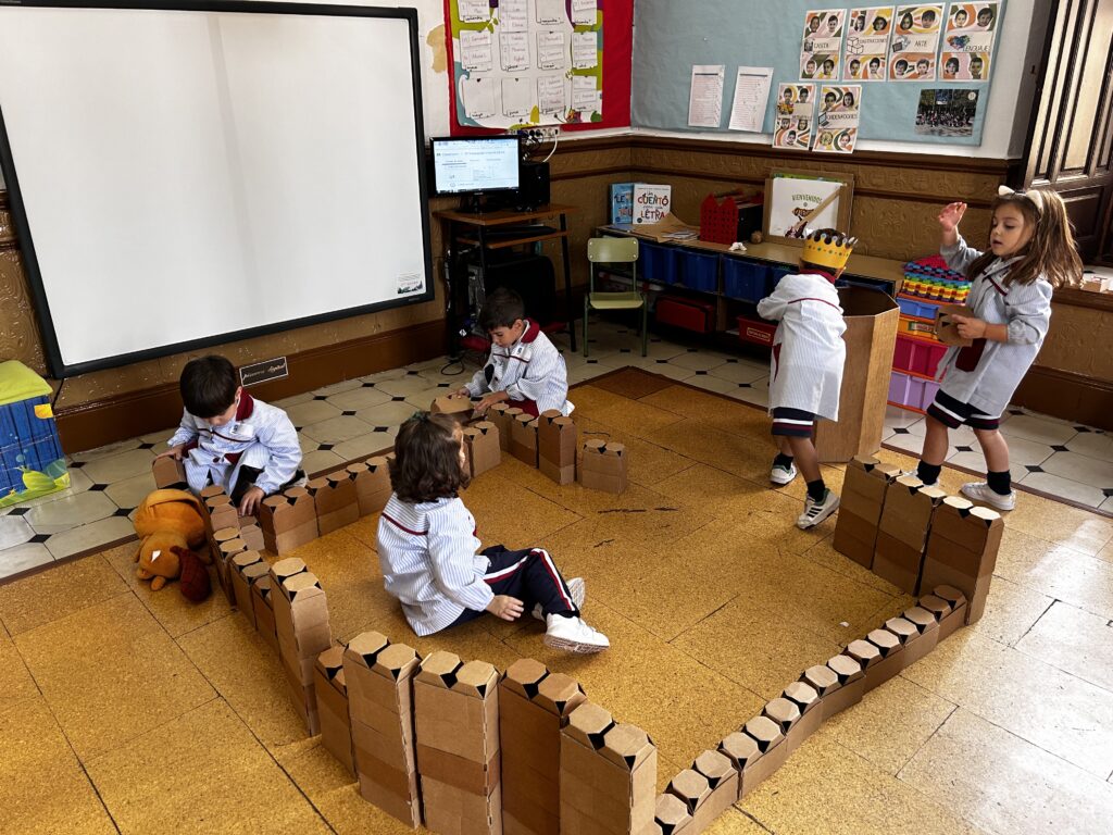 colegio filipenses baeza aulas