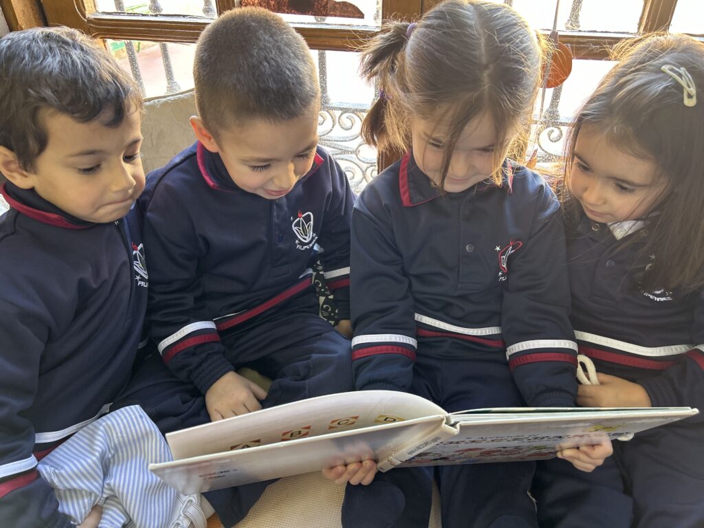 colegio filipenses baeza aulas