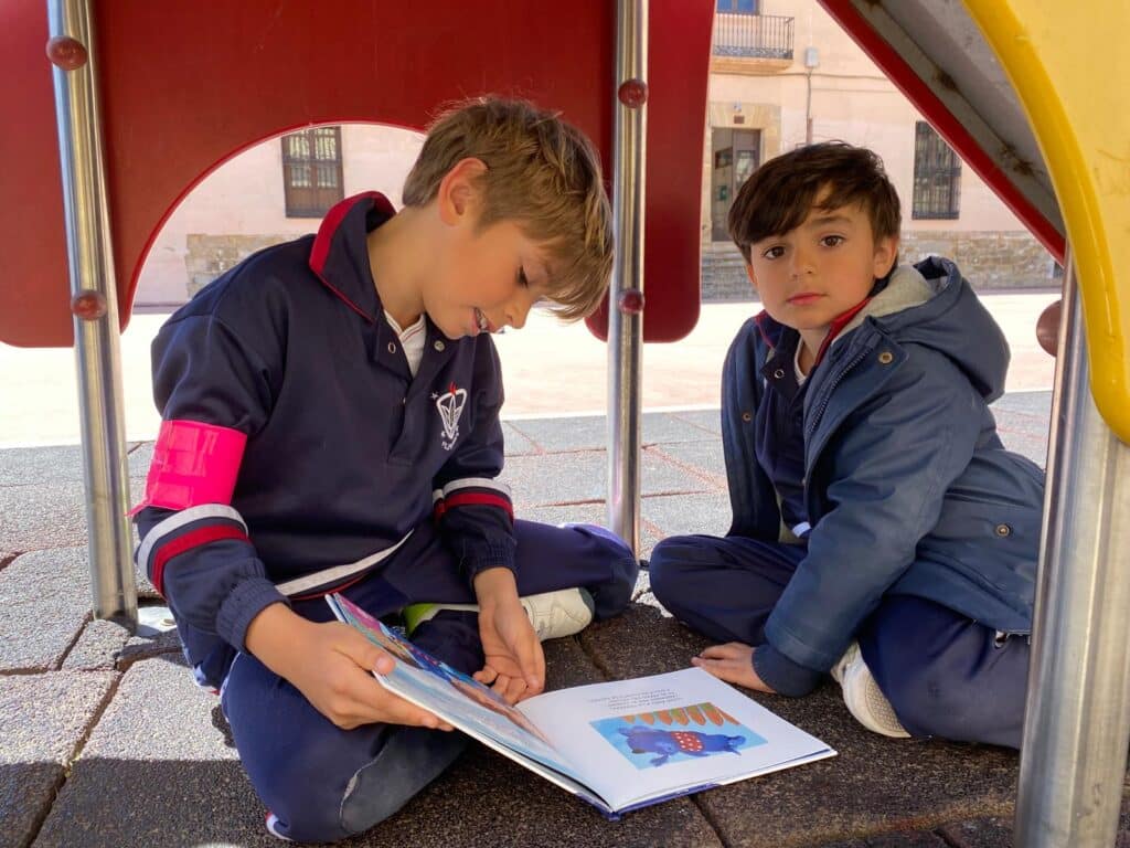 colegio filipenses baeza